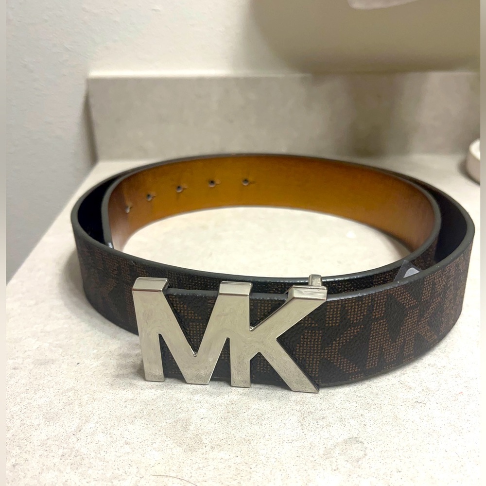 Michael kors belt
